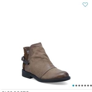 NWT Miz Mooz Paco Booties